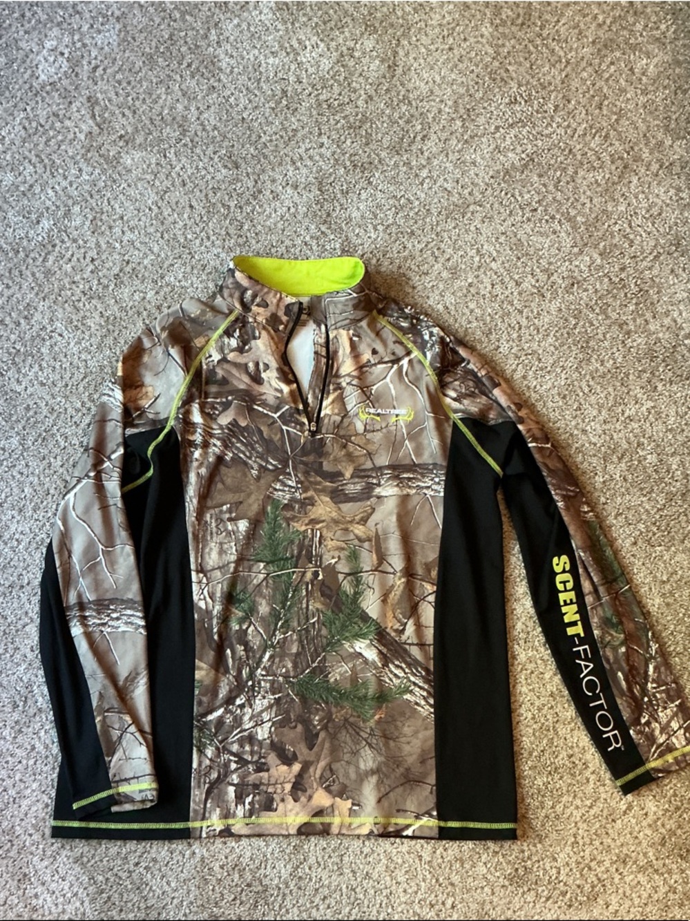 Mens Camo Long-Sleeve Realtree Brown/Green 1/4 zip